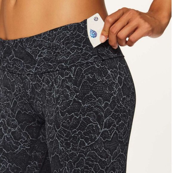 Lululemon Align Pant II (25") Lacescape Dark Cast Black - Picture 1 of 1